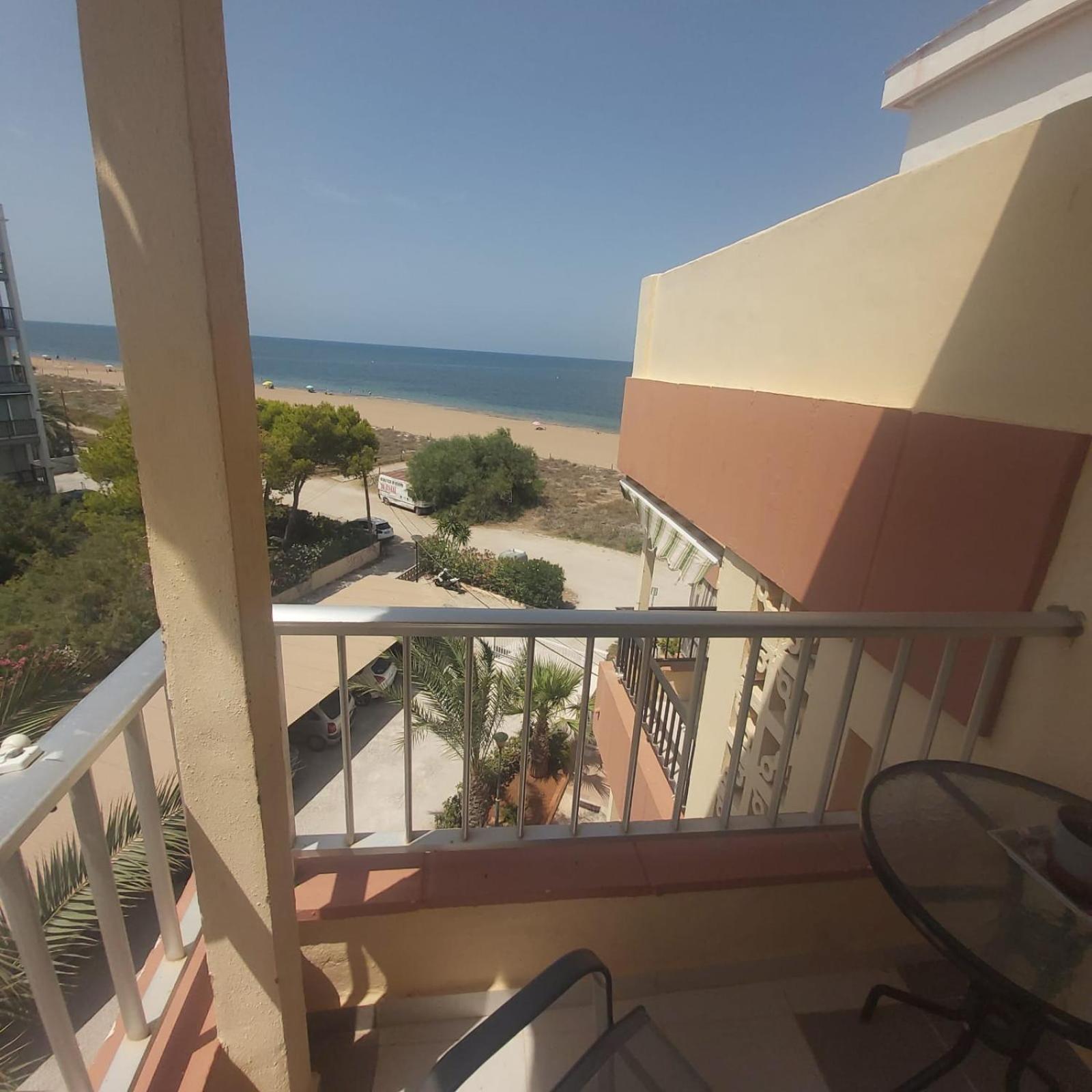 Boga Primera Linea Del Mar Apartment Denia Exterior photo